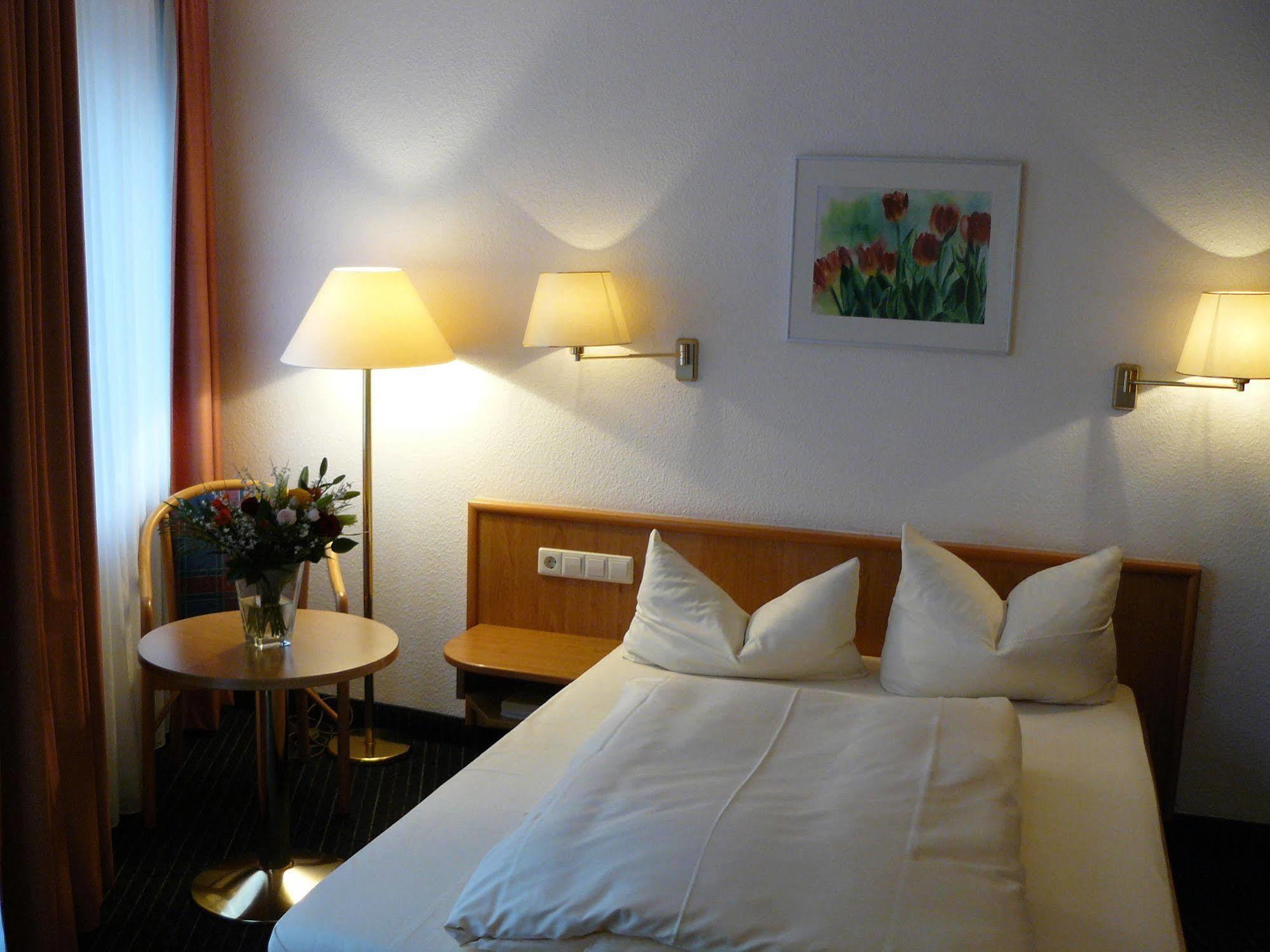 Mirage Zentrum Hotel 3*